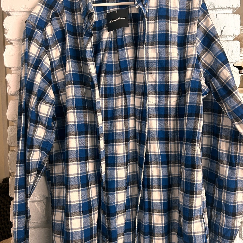Eddie Bauer Men's Casual Blue and White Plaid Shirt